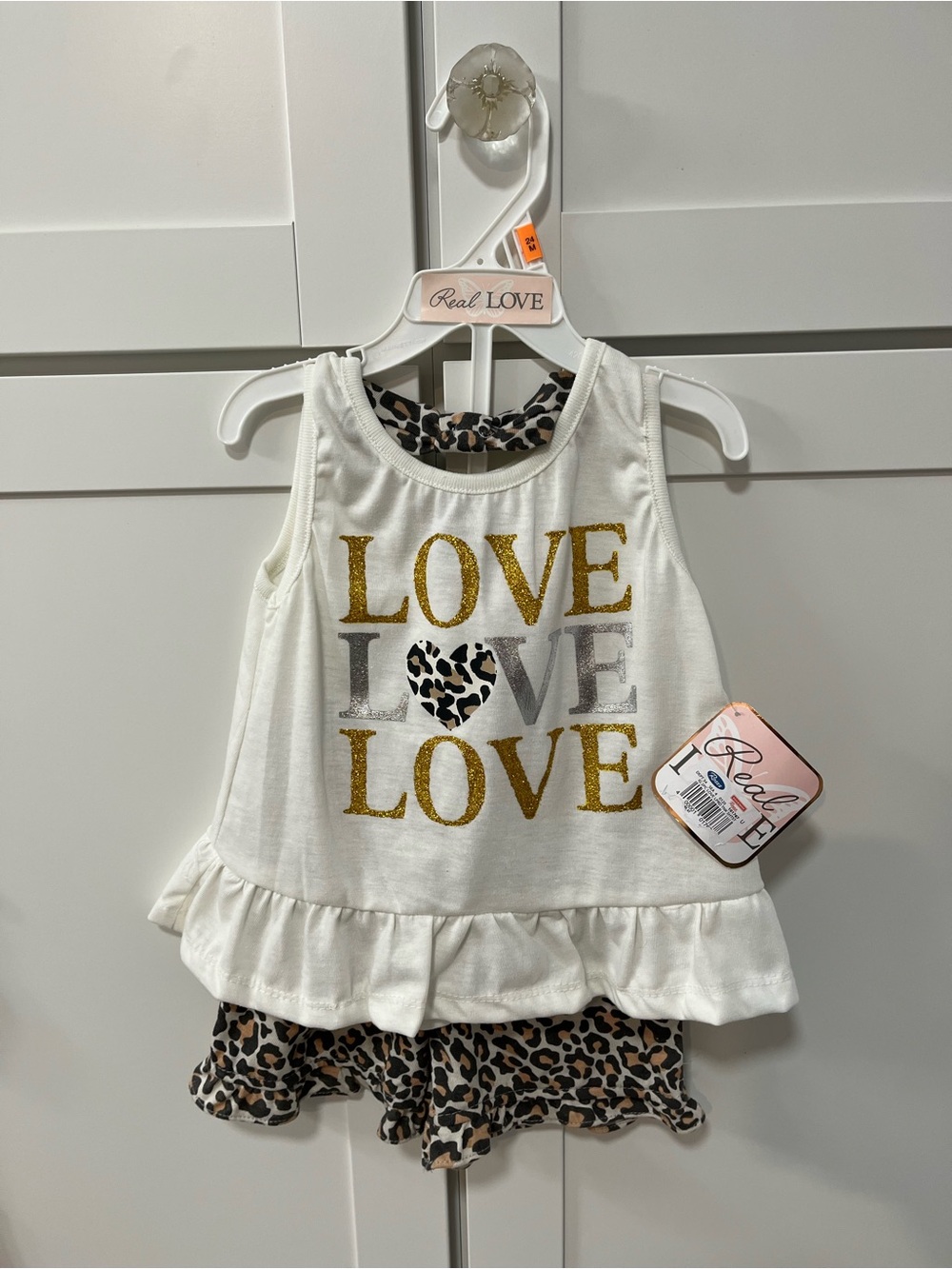 NWT Girls' White 'LOVE' Ruffle Tank with Leopard Shorts